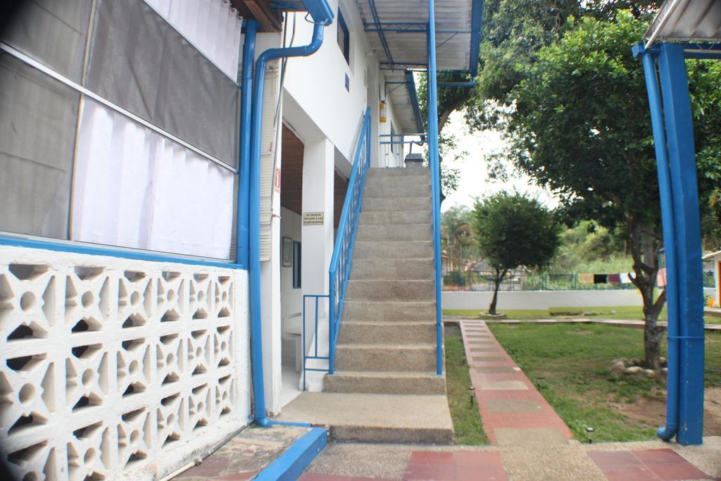 Villa Katherine Melgar Exteriör bild